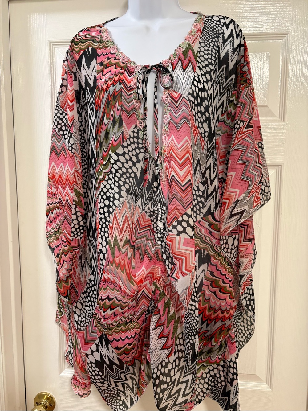 Emme Jordan Beach cover up with neck tie and lace